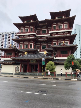 Buddha Tooth Relic Temple & Museum (1).jpg